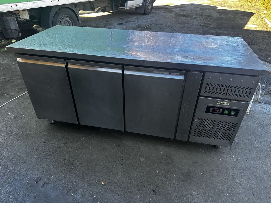 Хладилна маса минусова