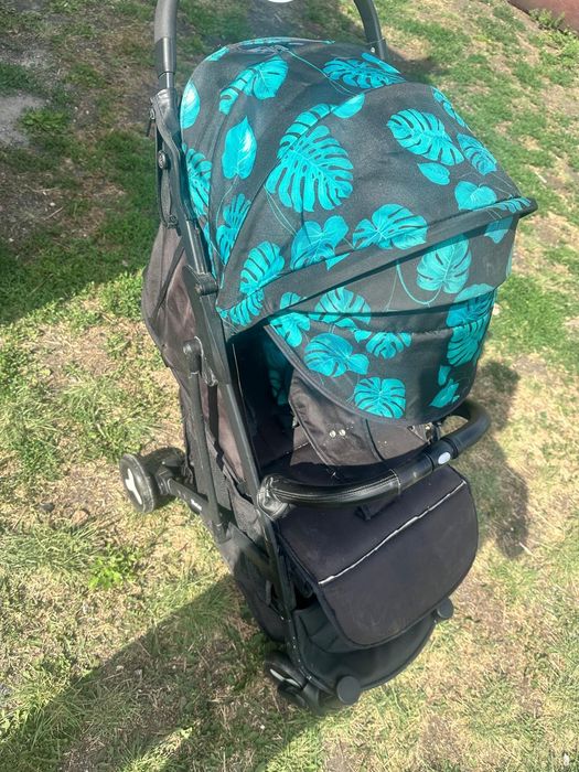 Продам коляски и детски стульчик