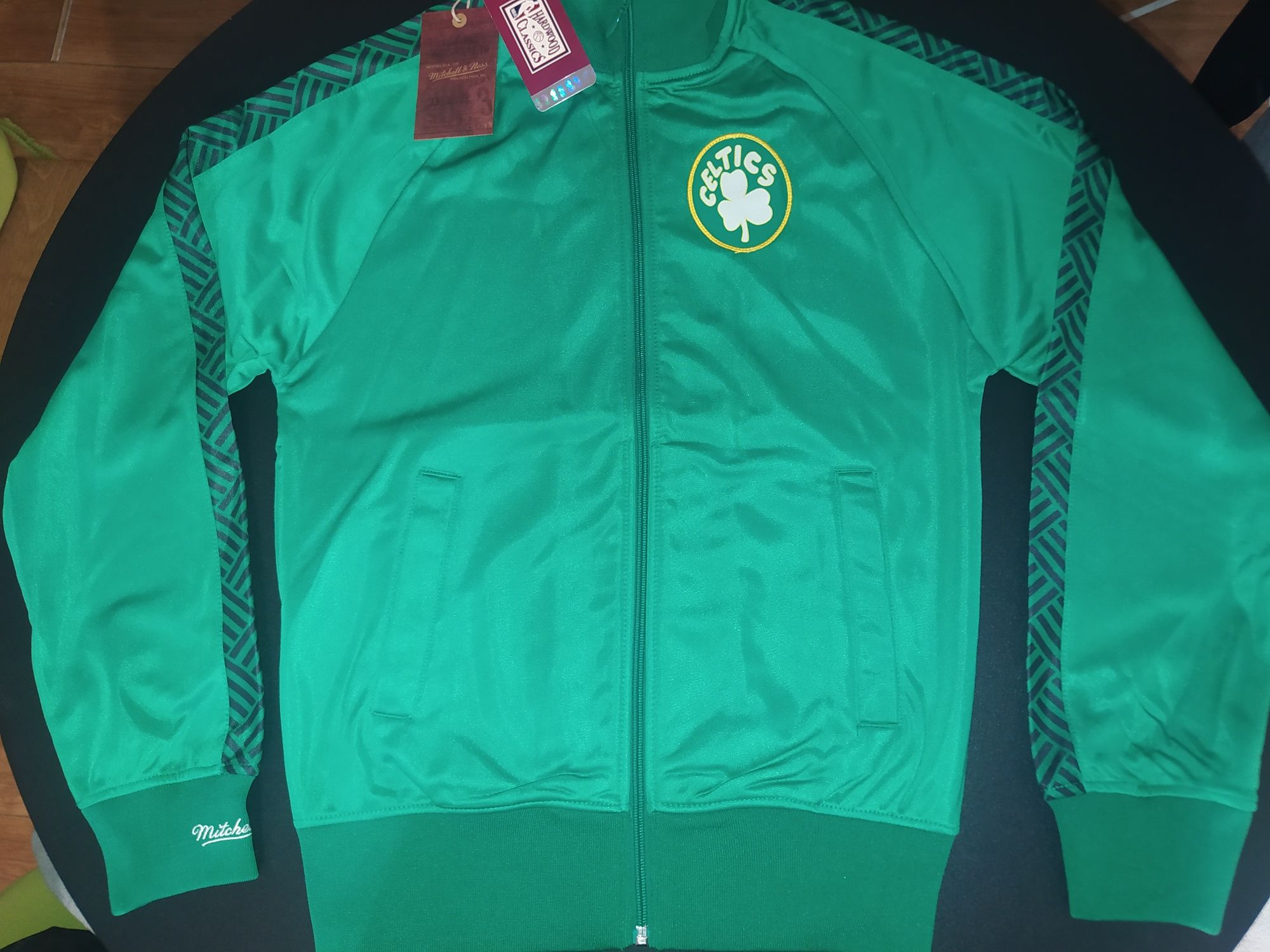 Ново горнище Mitchell&Ness Бостън Селтикс, разм.XS