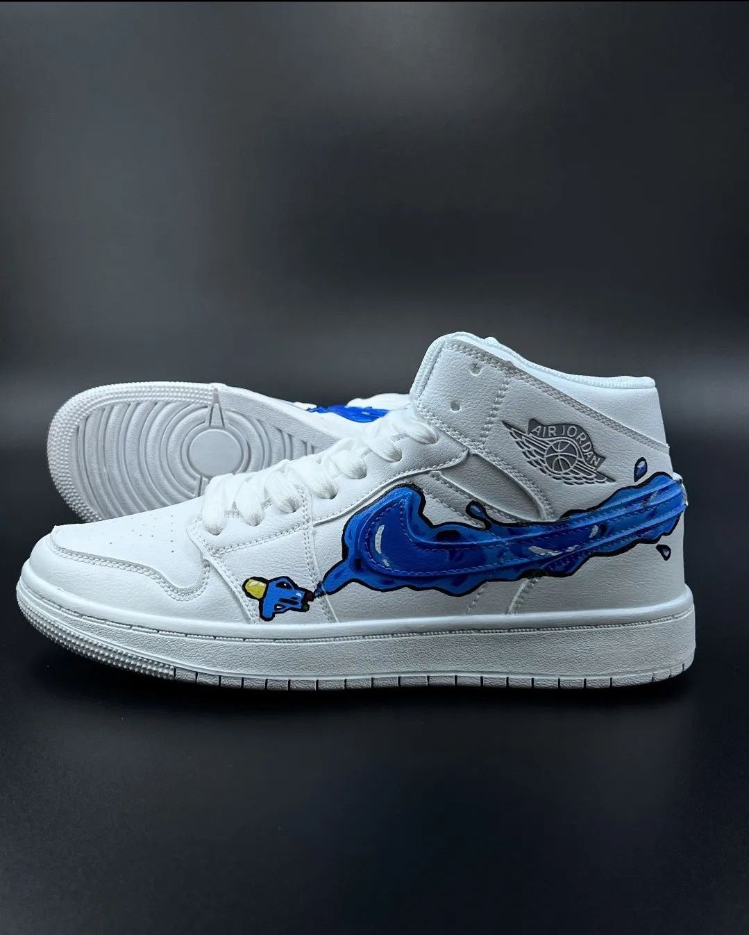 Мужские кроссовки фирмы NIKE AIR JORDAN