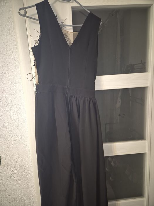 Salopeta Bby ca și noua.