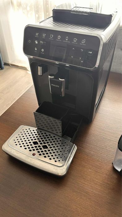 Espressor automat Philips seria 4300