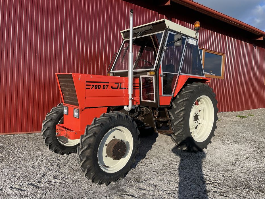 UTB 700 DT model universal 640 dtc cu R.A.R
