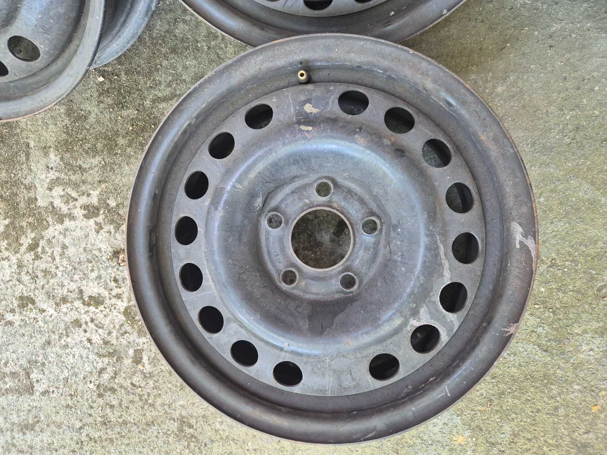 Метални джанти 6Jx15 H2 ET49 за OPEL,SAAB и болтове за VW ,OPEL,SAAB