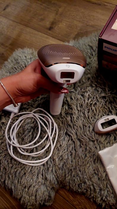 Фотоепилатор PHILIPS SC1994/00