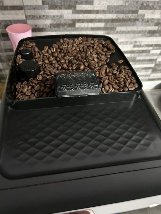 Espressor automat Philips seria 4300 Ep4349/70, lattego, 8 bauturi