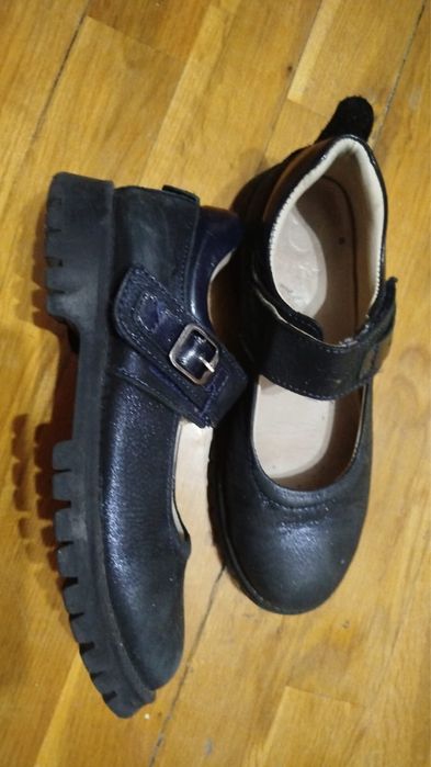 Школьные туфли, обувь и ботинки, размеры от 32-34
