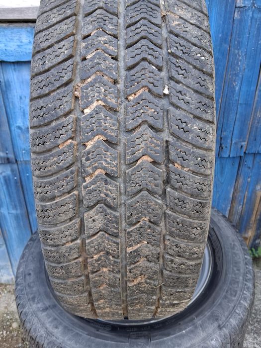 Cauciucuri de iarna T5 215:65:16