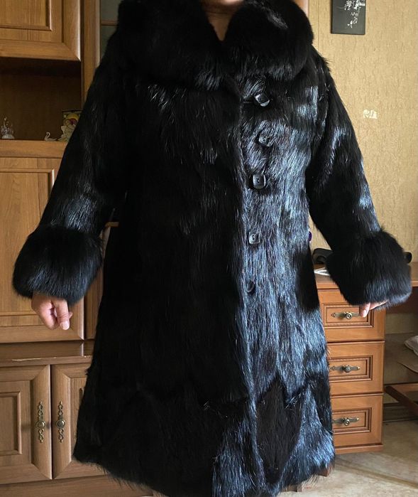 Продам теплую шубу