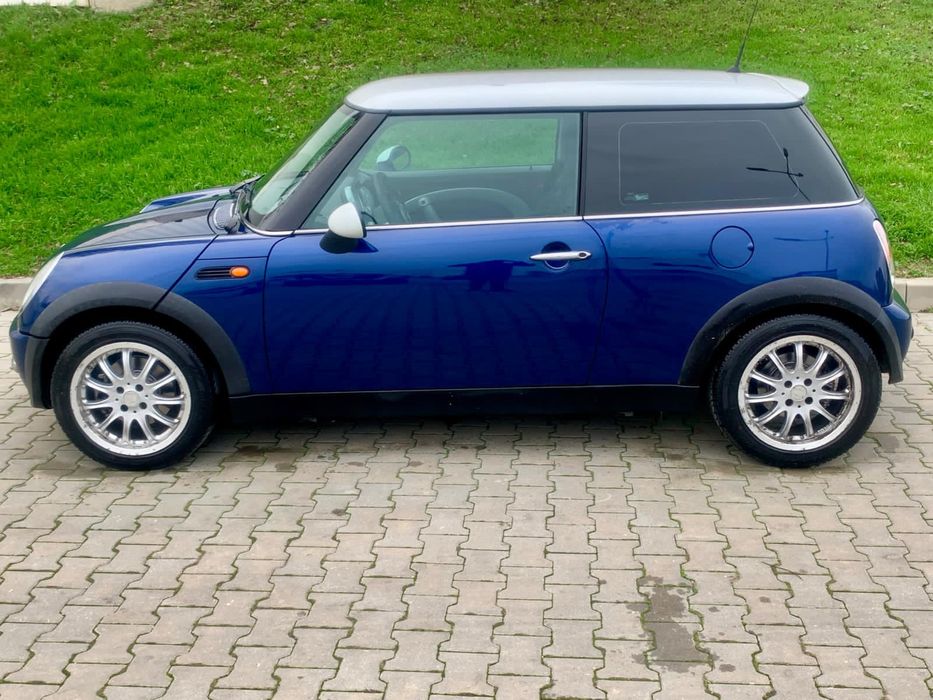 Mini Cooper 1.6 benzina/90 cp