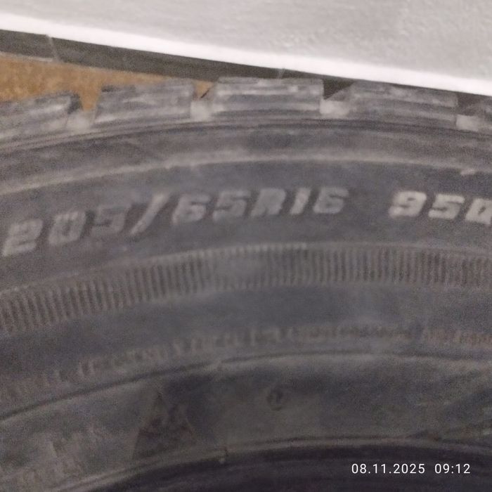 Липучка 205/65 R16 Goodyear