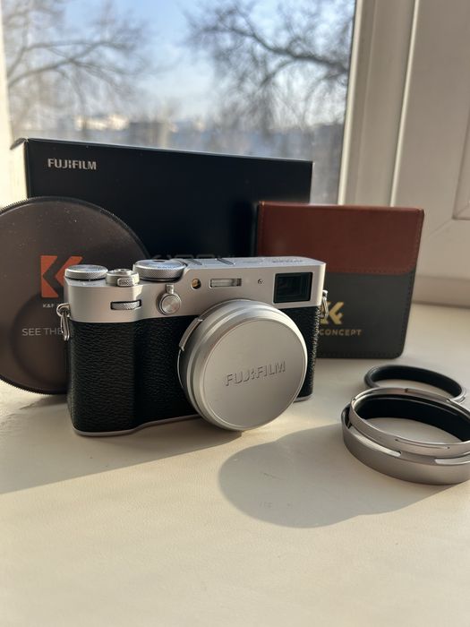 Fujifilm x100vi silver