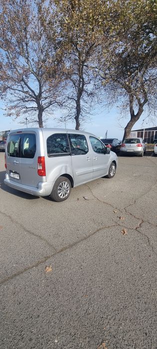 Продавам Citroen Berlingo
