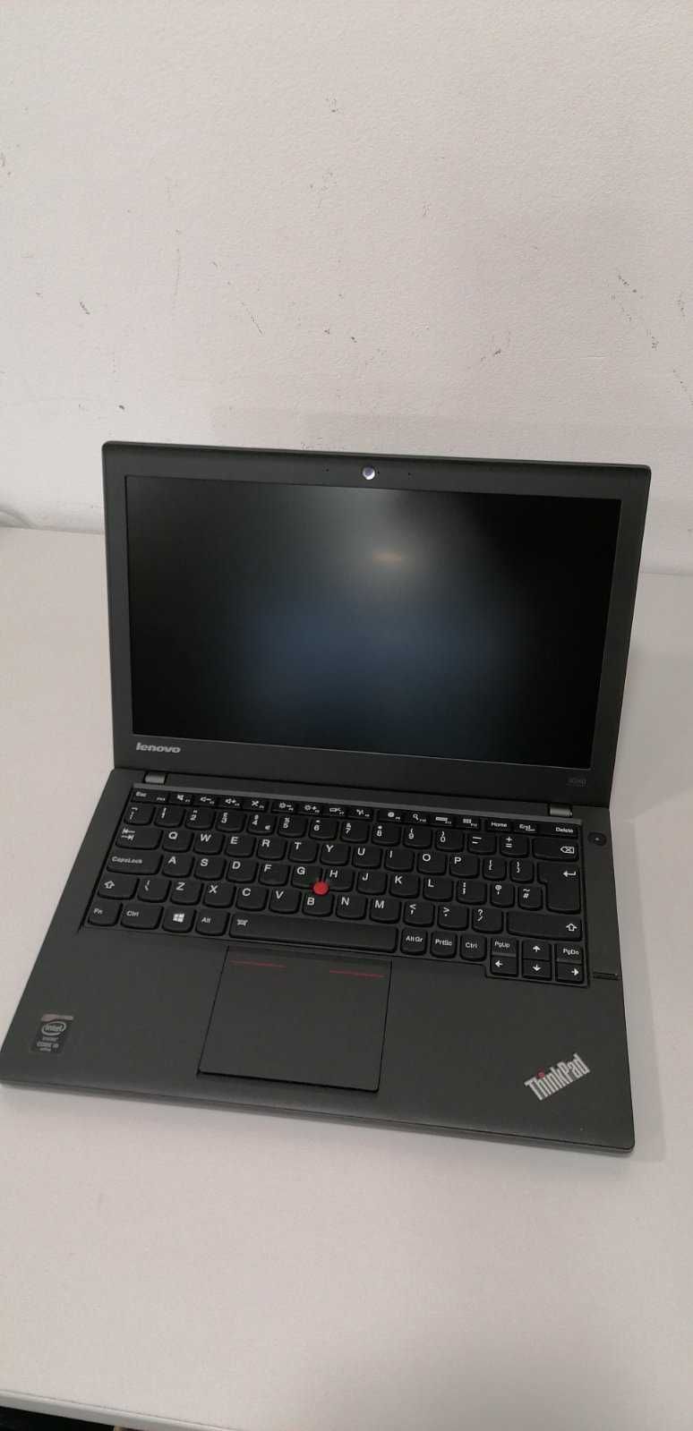 Лаптоп lenovo thinkpad x240, неразличим от НОВ!!!