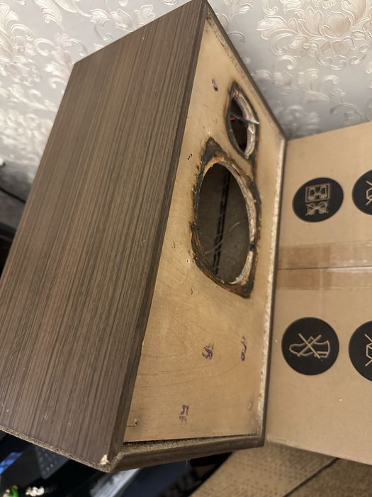 Продам разобранную колонку радиотехника s30a.