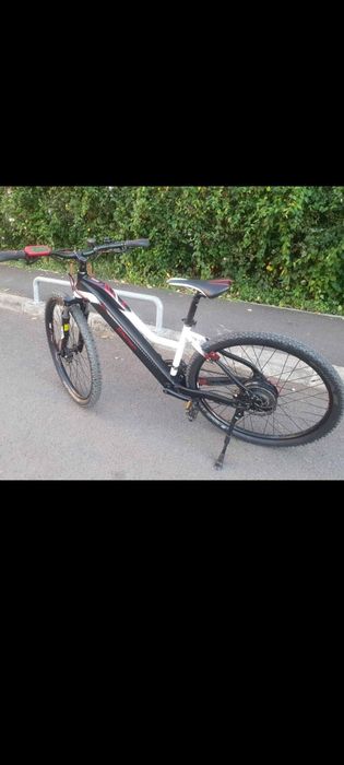 Bicicletă electrica