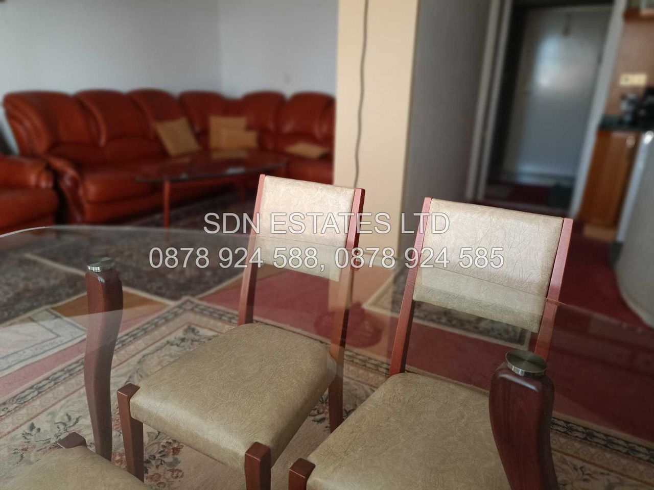 Продава се Тристаен апартамент в Казанлък - 90 кв.м за 1000 €/кв.м - Снимка #3