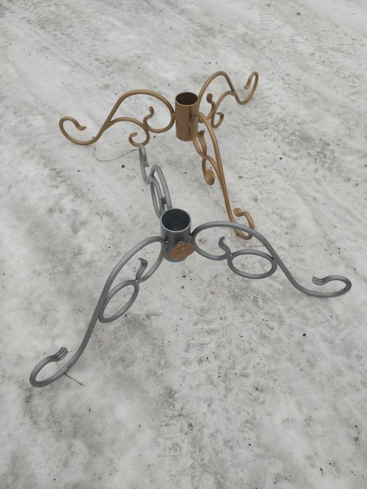 Подставка под ёлку