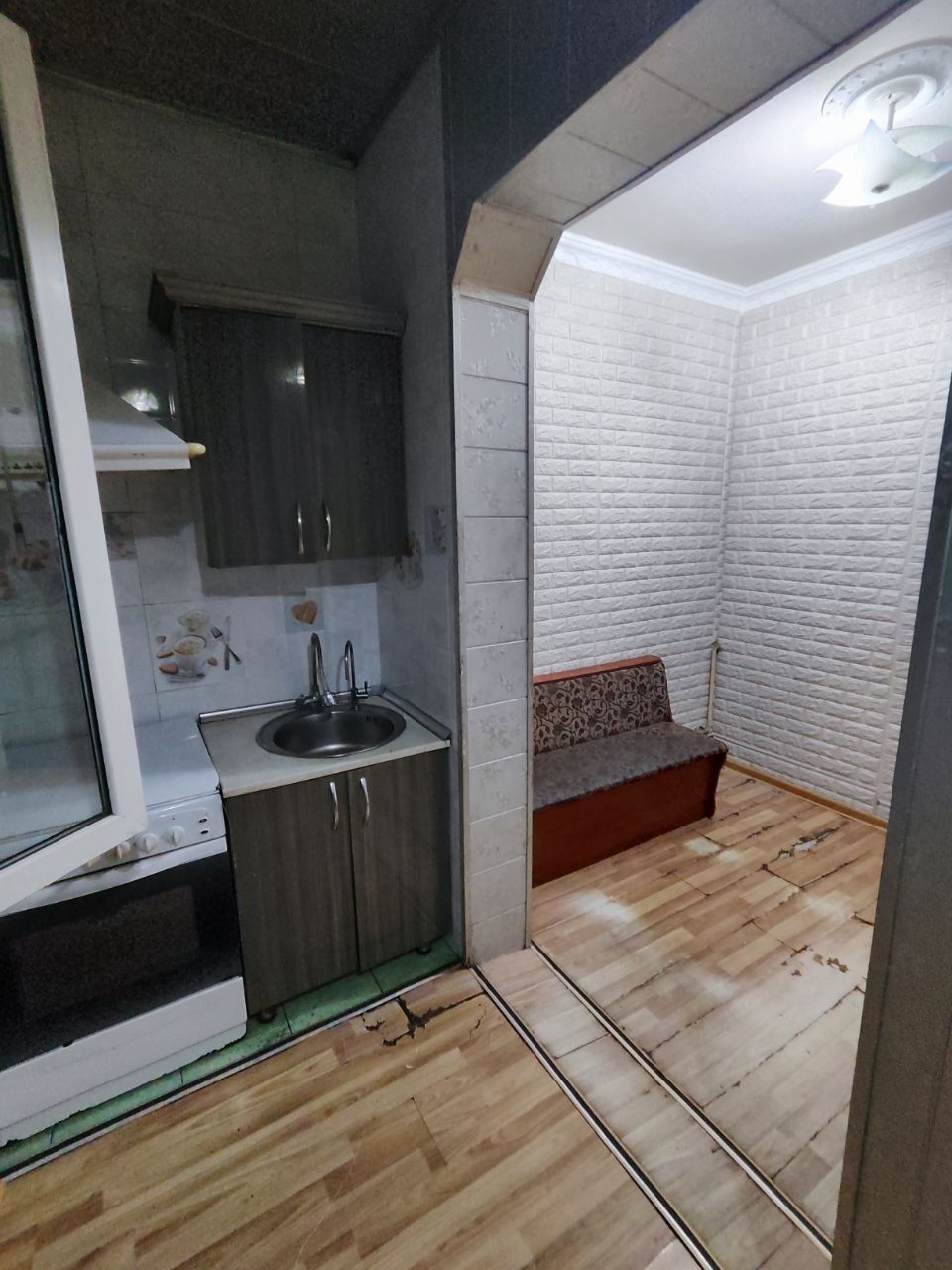Продам 3 ком Юнусабад 8 квартал Ипотека
