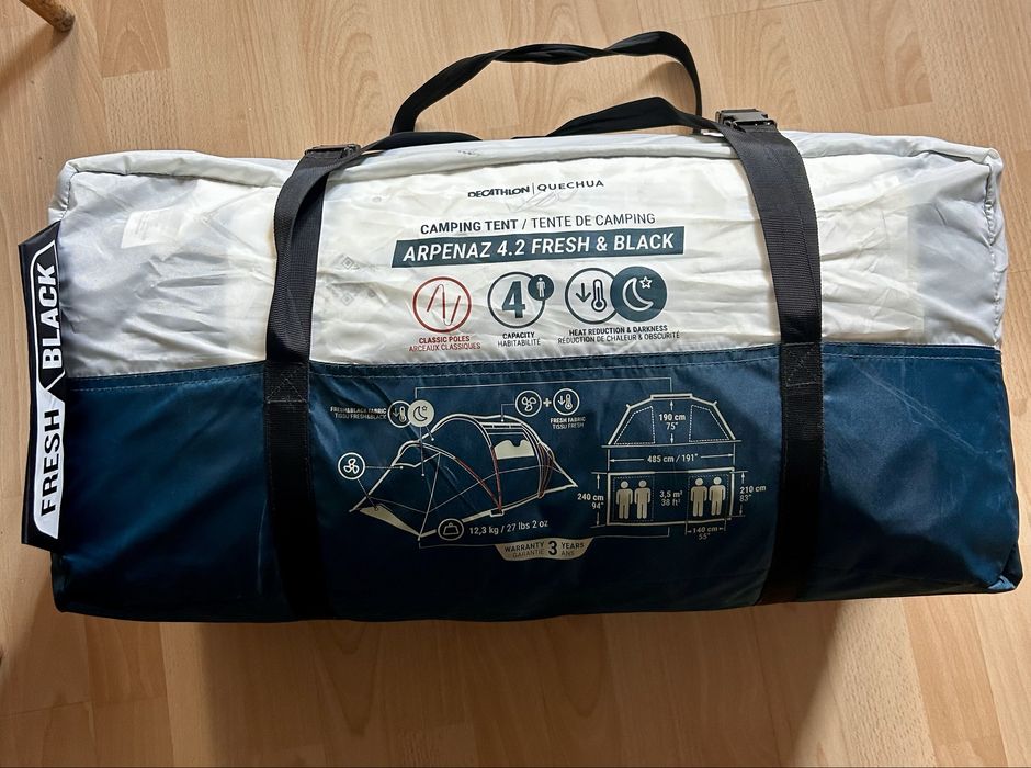 QUECHUA ПАЛАТКА С РЕЙКИ за къмпинг ARPENAZ 4.2, 2 спални, 4-местна