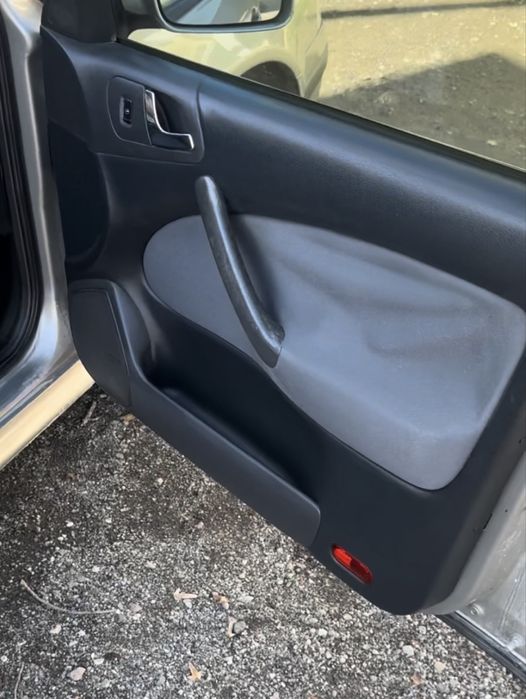 Curatare-detailing auto