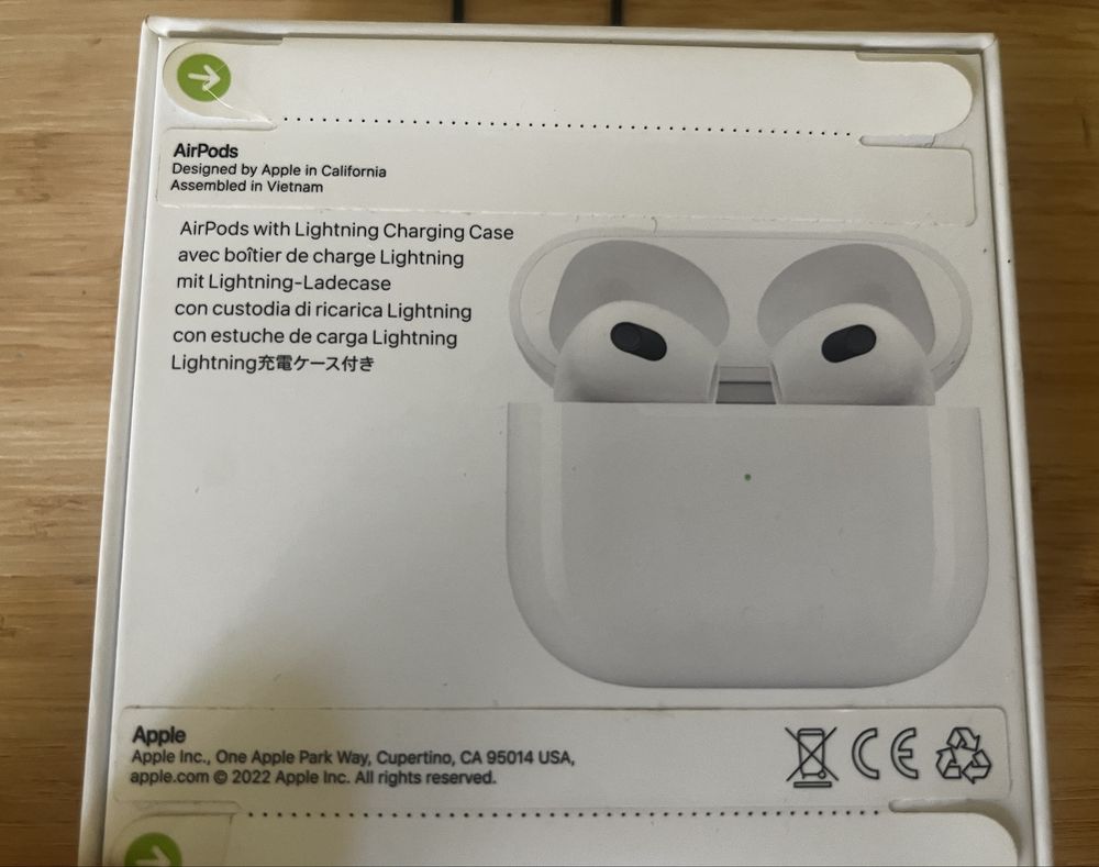 НОВИ и Неотваряни слушалки Apple Airpods 3rd MPNY3ZM