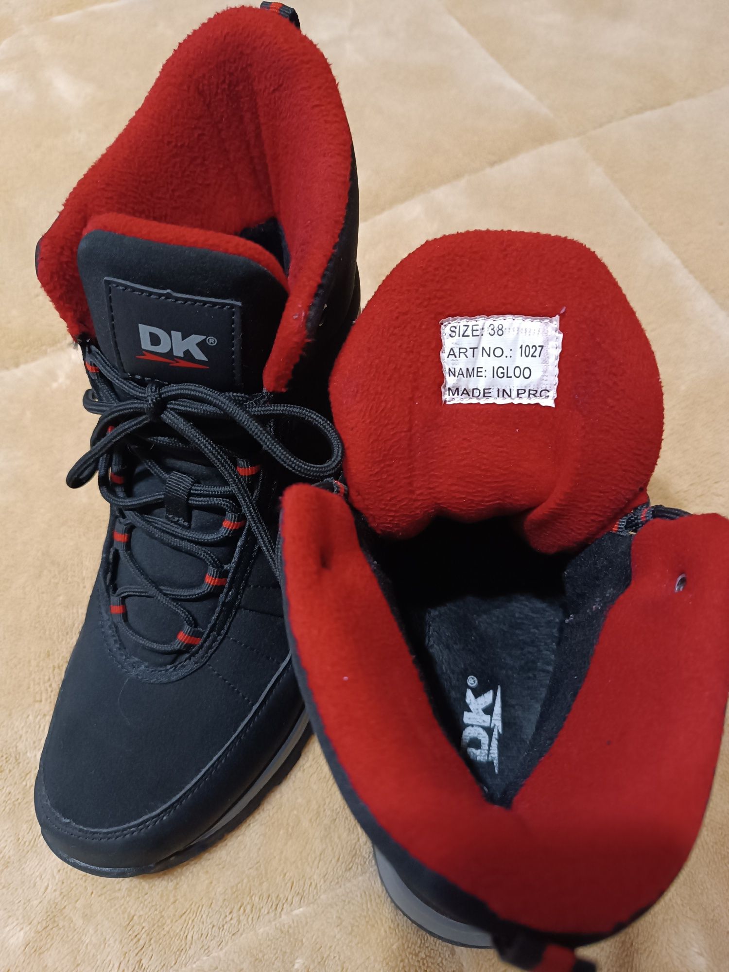 Дамски зимни боти DK