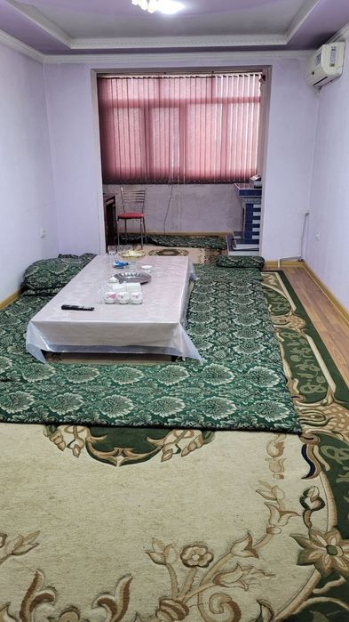 2 xonali kvartira sotiladi