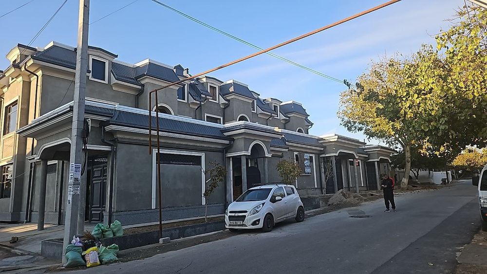 Юнусабад район Бободехкон махалла 2 соток Каробка коттедж