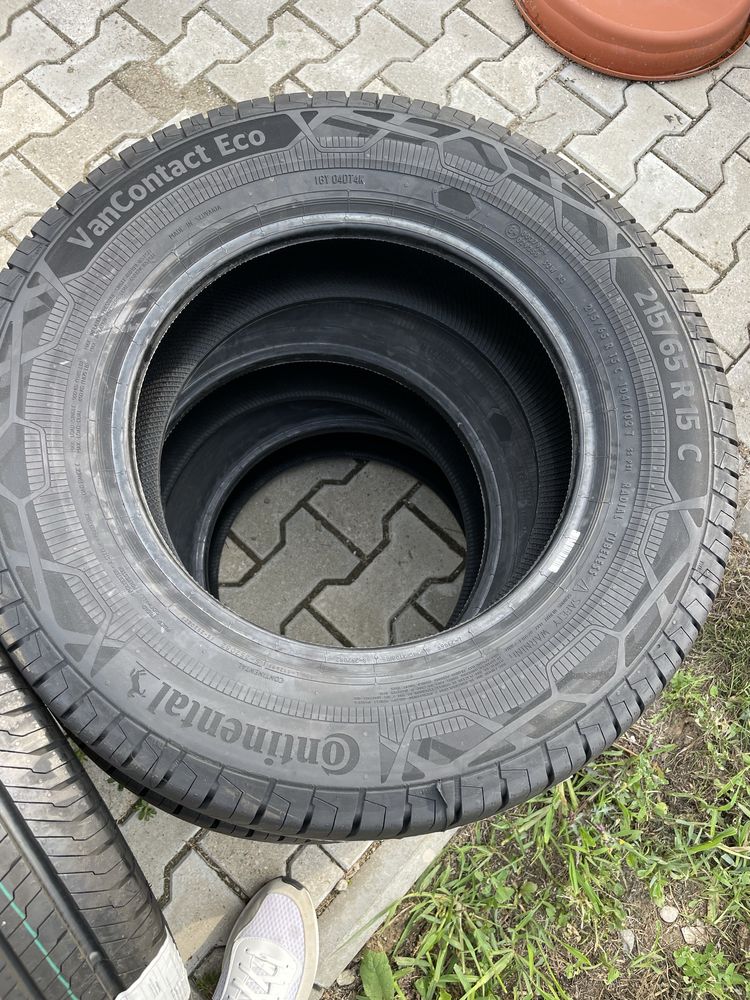 Cauciucuri 215 65 15c continental vara