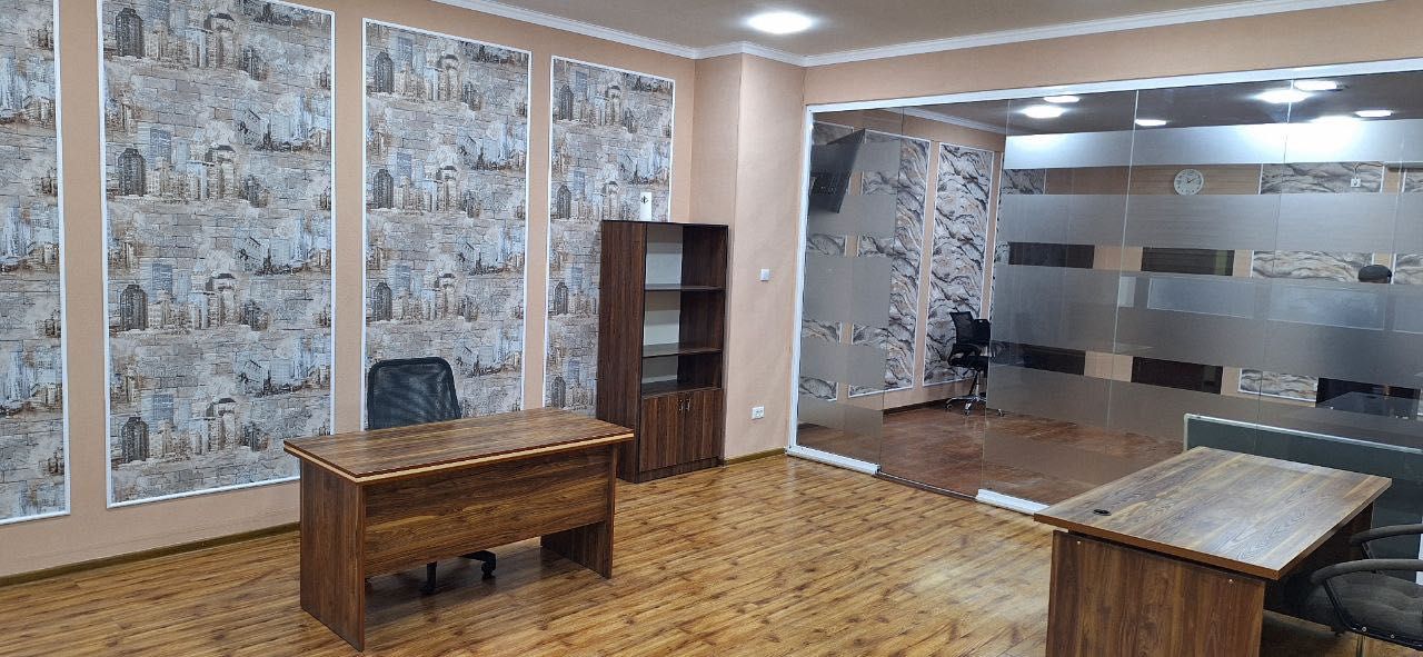 Миробад посольство России офис 80м2 мебелью