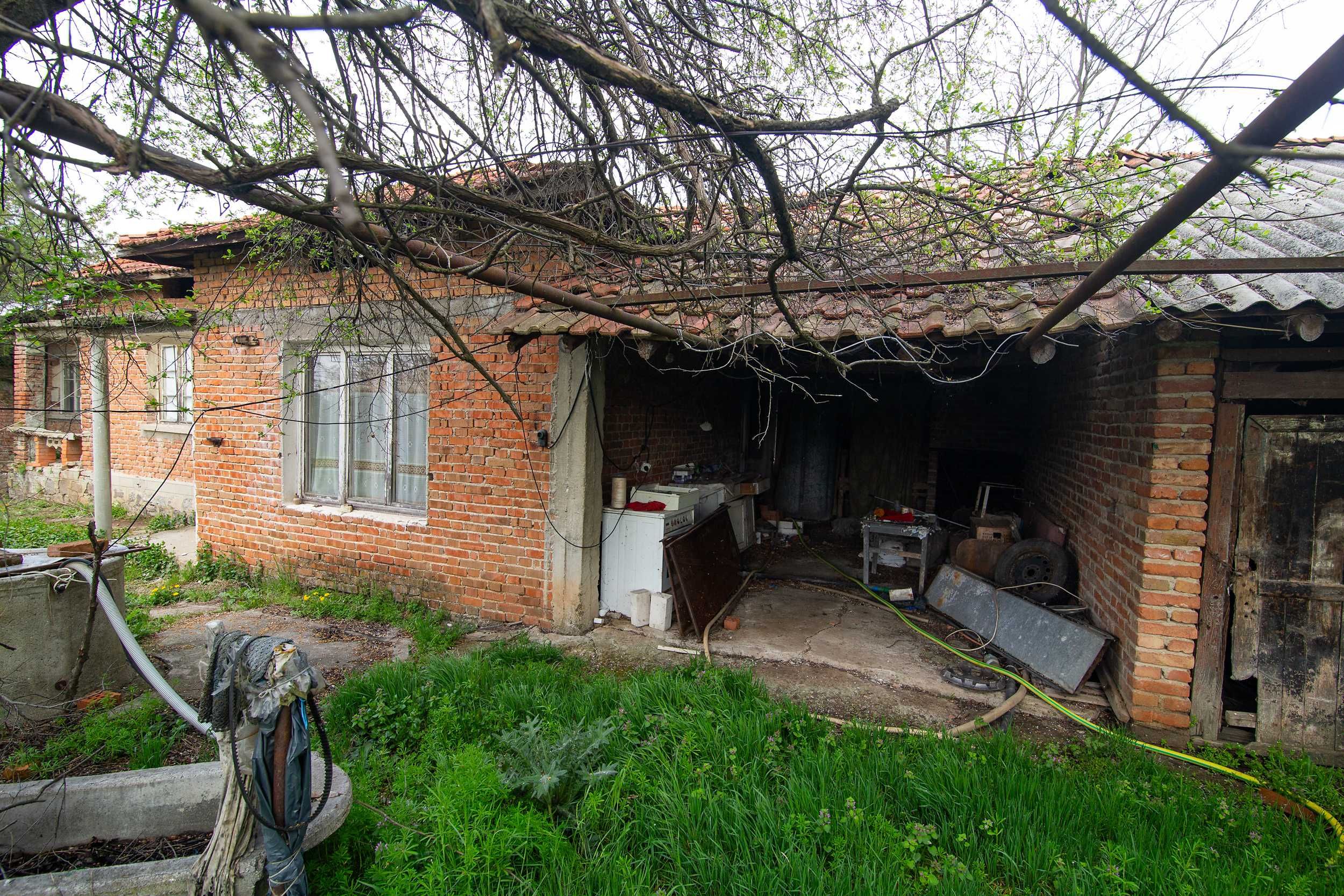 КЪЩА  област Ст. Загора, с. Даскал-Атанасово