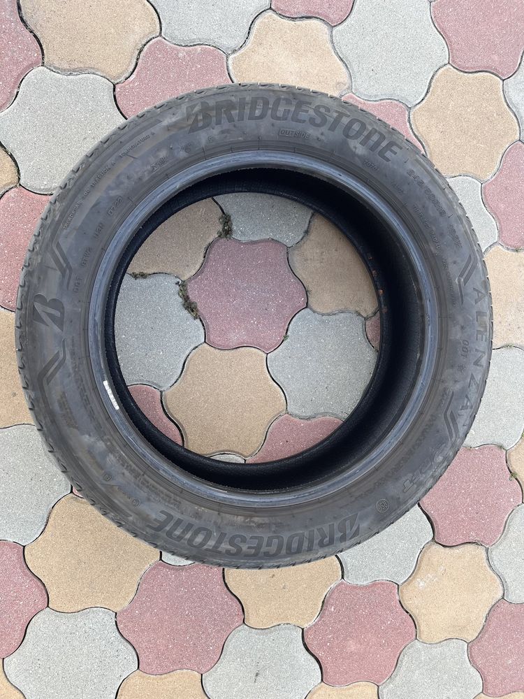 245 50 19 vara runflat Bridgestone