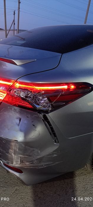 Правый поворотник Камри70 xse