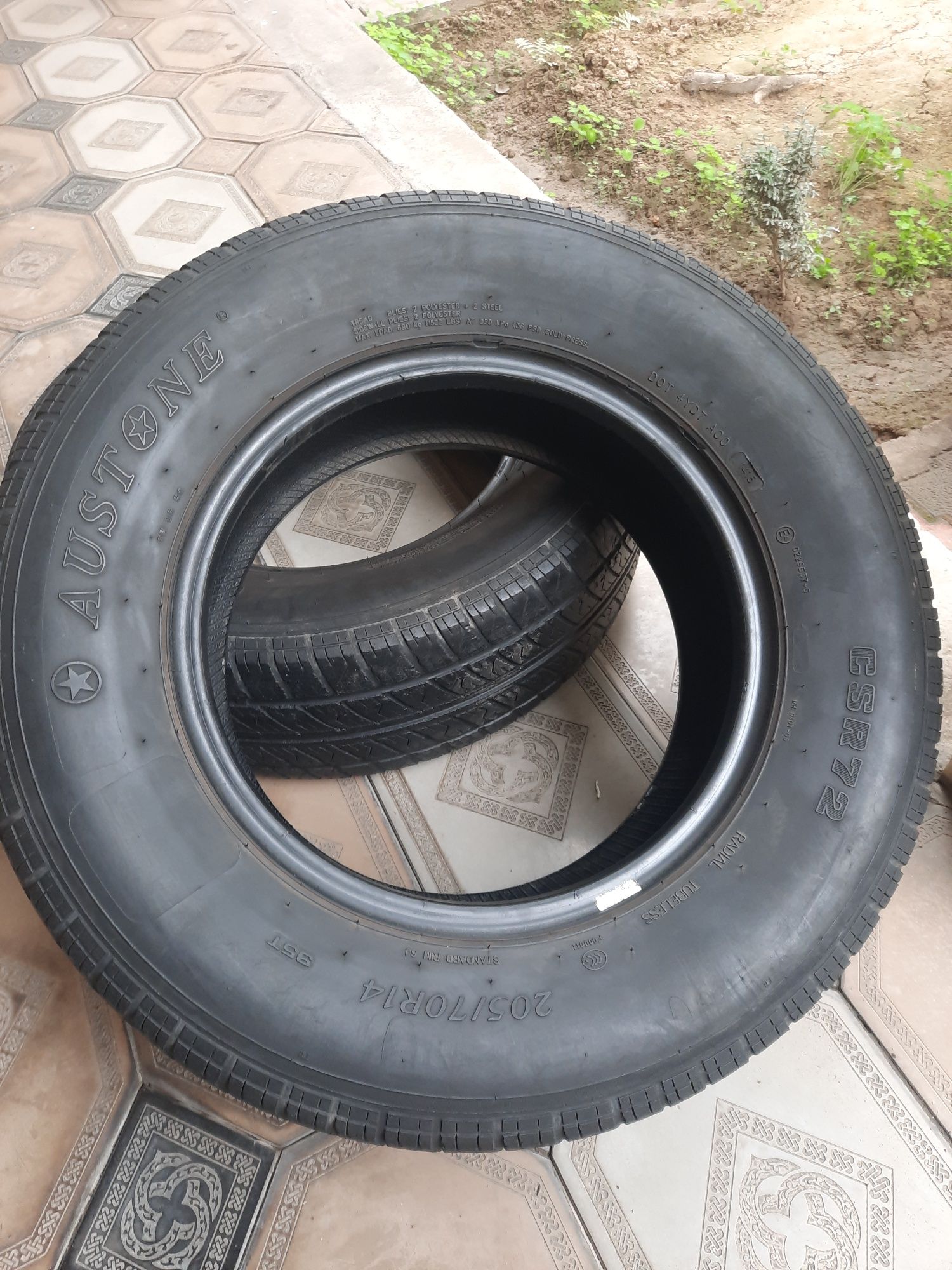 205/70R14 Сотилади 2 дона