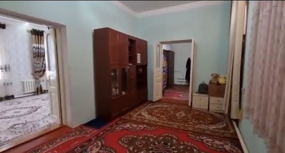 Осиё университет ёнида ижарага берилади