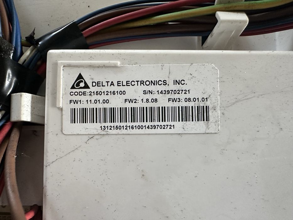 Пералня Indesit XWA 81283 на части