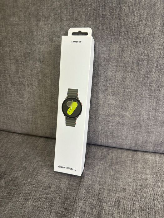 ЧИСТО НОВ!!! Samsung Galaxy Watch 7 Green 44MM LTE