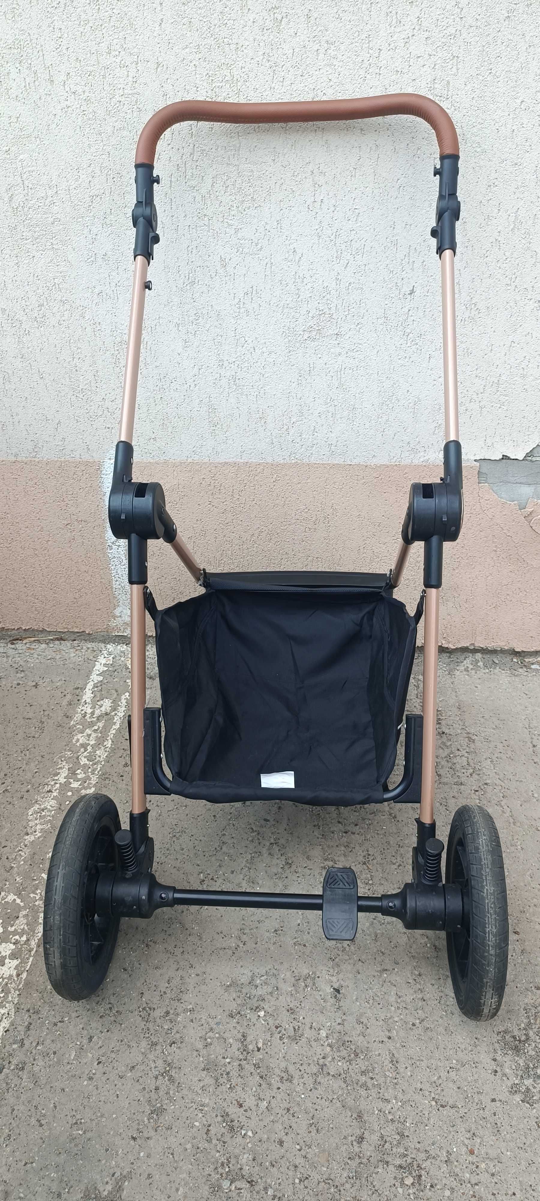 De vanzare carucior 3 in 1 cadru, landou si scoica auto