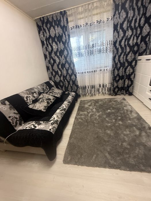 Garsoniera de inchiriat Strada Laminorului nr2 bloc 2 scara A etaj 1