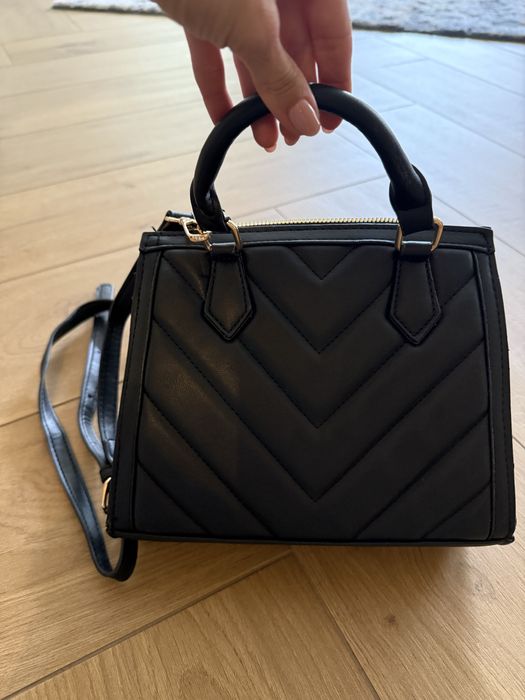 Черна мини дамска чанта