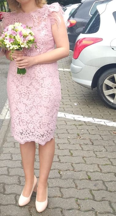 Rochie din dantela scurta cu pene eleganta