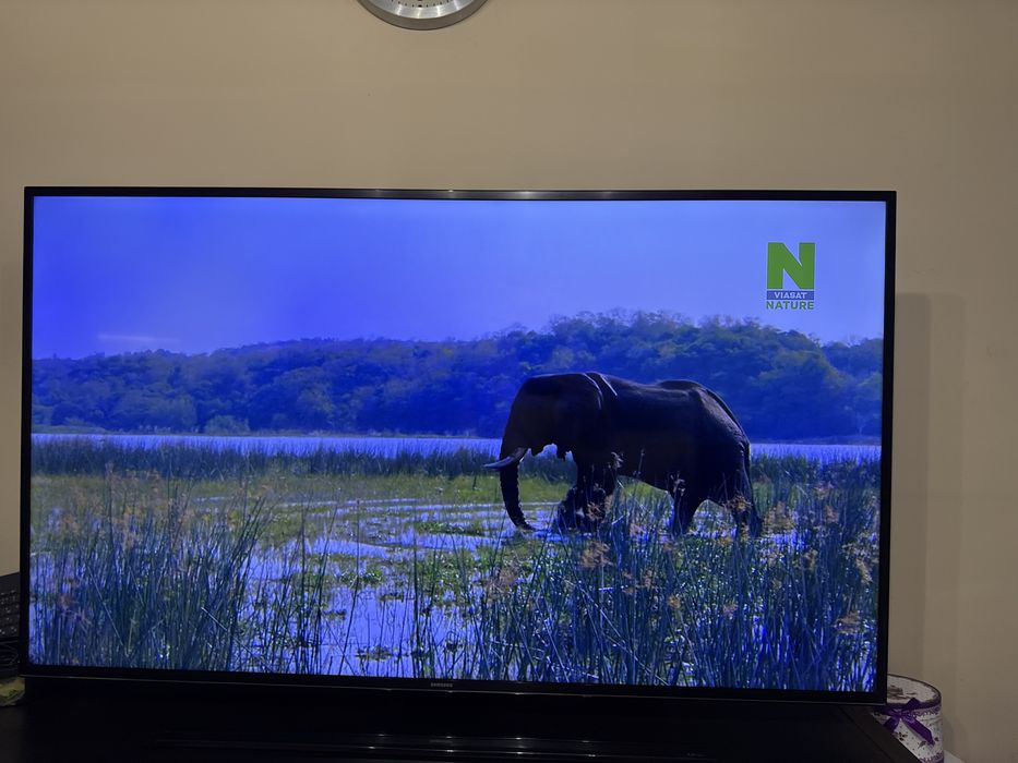 Телевизор Samsung 55 инча 4K Ultra HD