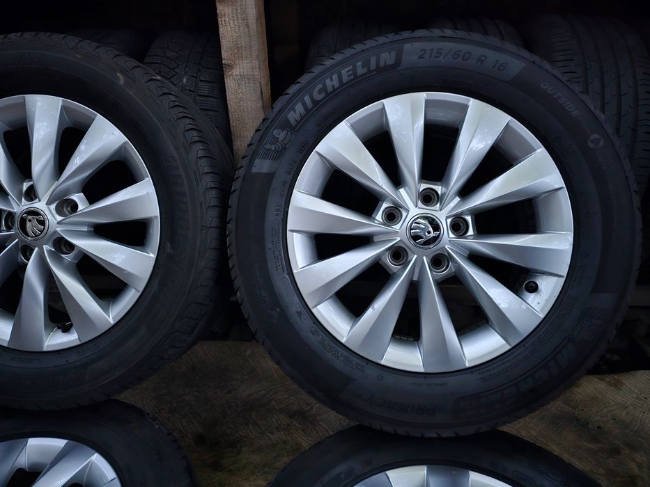 Jante aliaj 16" Skoda/Volkswagen/Seat/Audi 5×112 cu anvelope 215/60/16