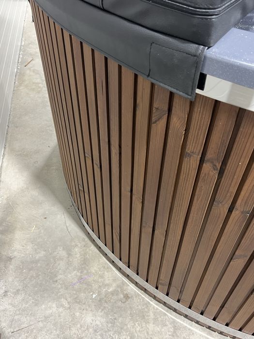 Ciubar XL din fibra de sticla