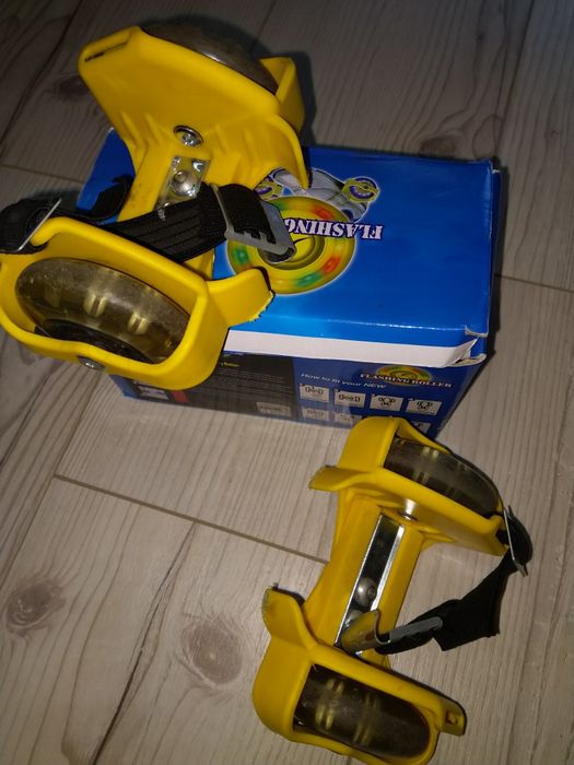 Светещи ролери за маратонки