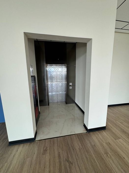 Аренда офис Бизнес центр 
Алайский рынок 630м2