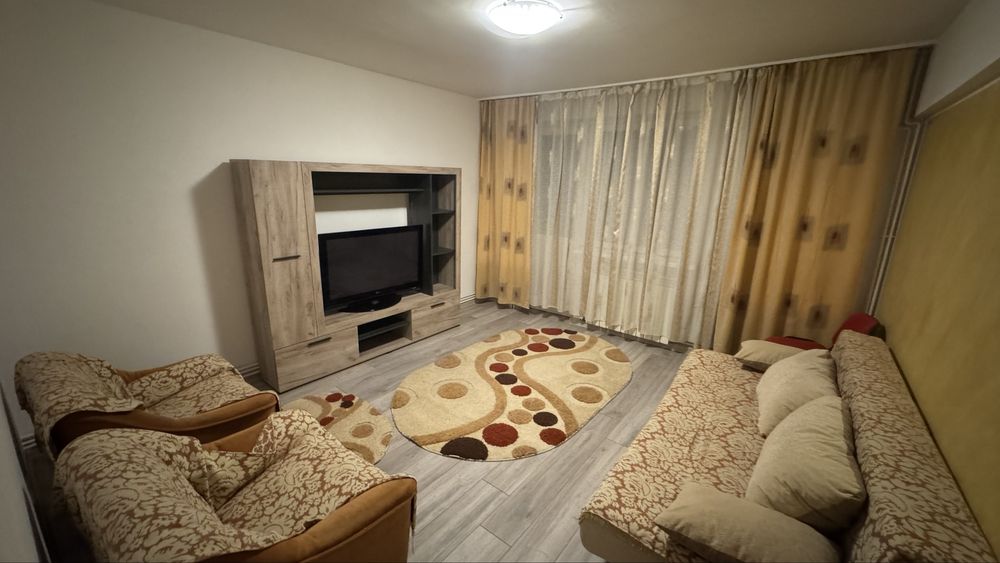 Apartament de închiriat 3 camere