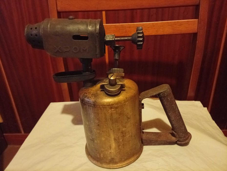 Продавам бензивова горелка „Хром”