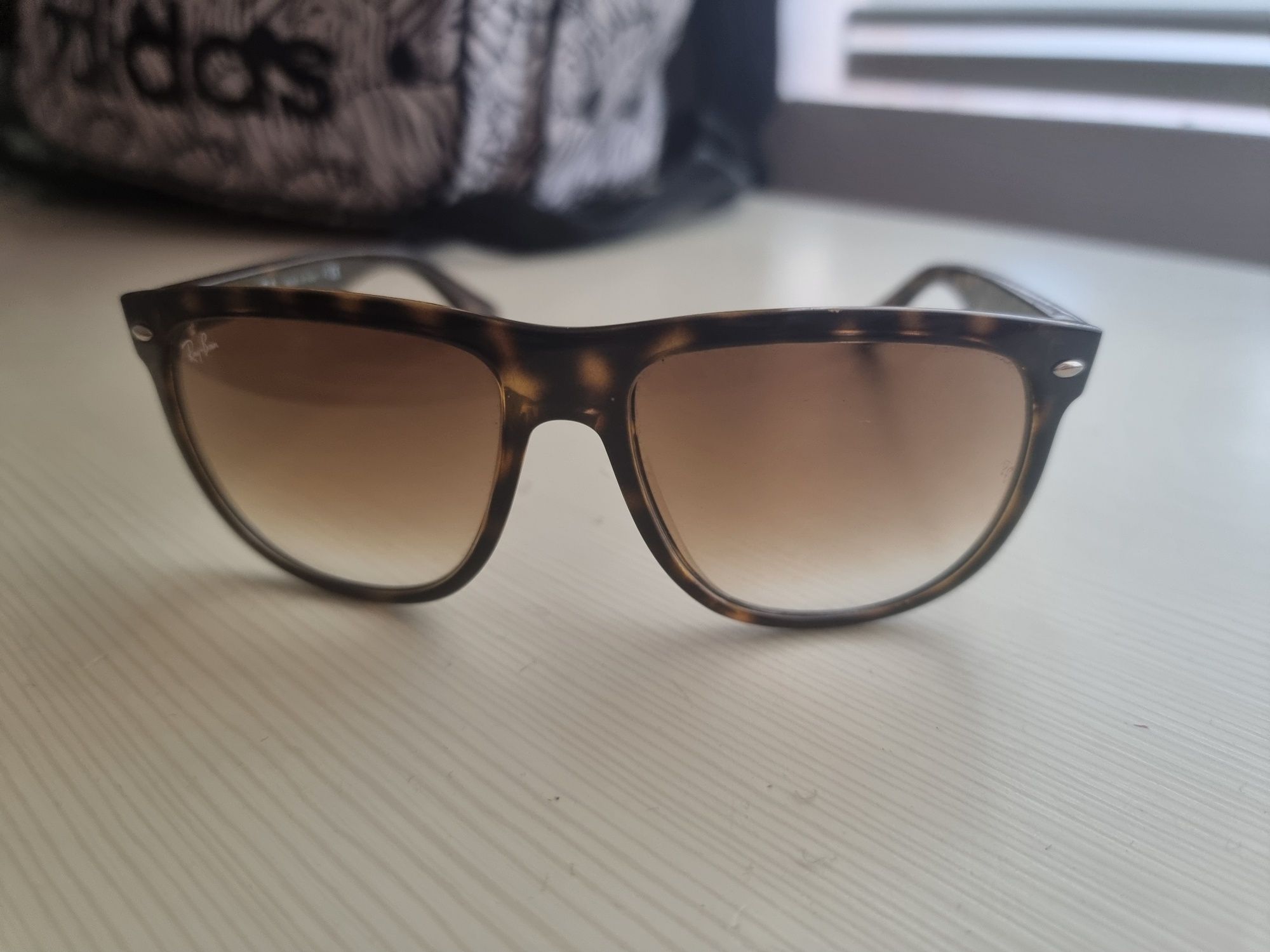 Ray-Ban слънчеви очила